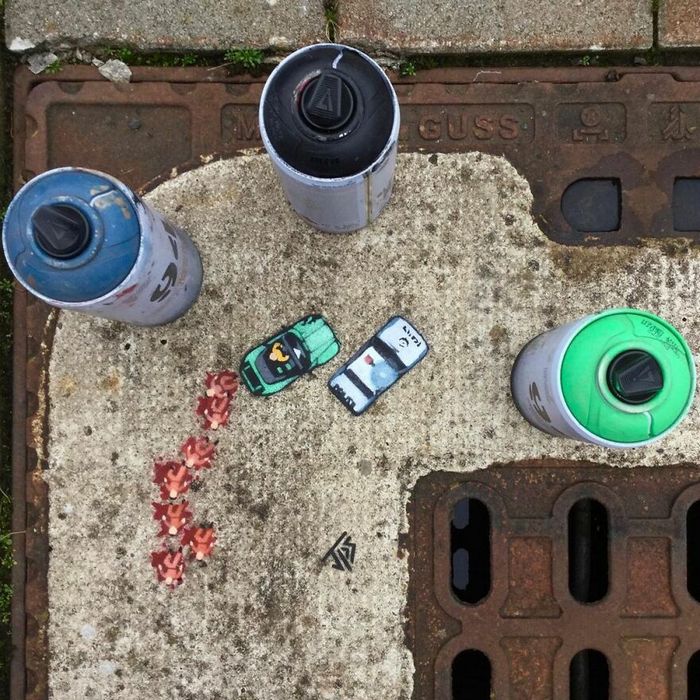 Artista criar grafites que interagem com os arredores (30 fotos) 19