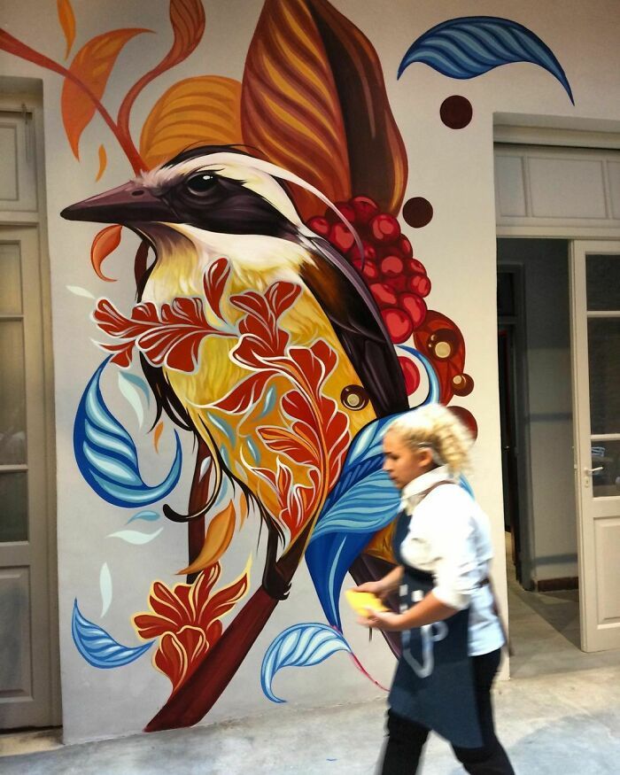 32 edifícios decorados com hipnotizantes murais de vida selvagem 12