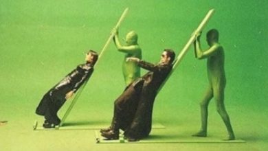 Esta página do Twitter reúne fotos dos bastidores que parecem memes ruins (30 fotos) 36
