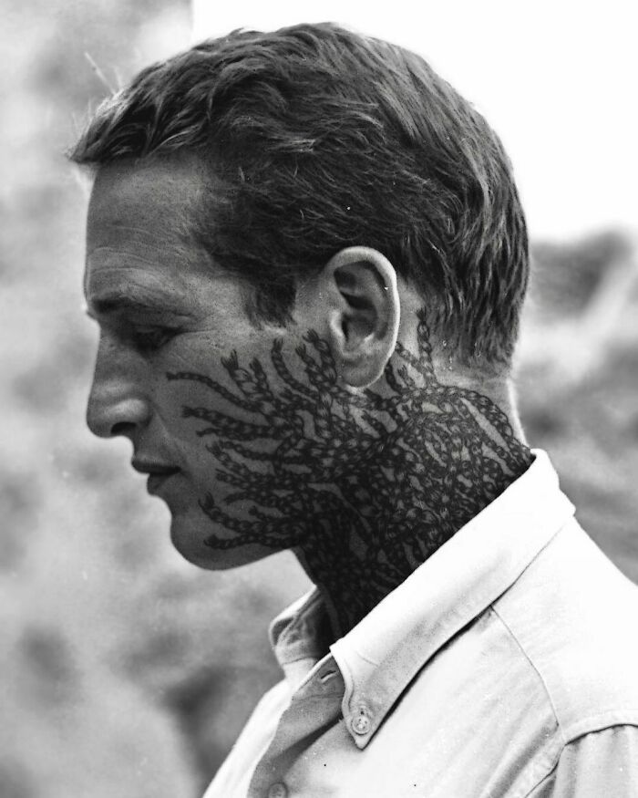 Qual seria a aparência de 48 celebridades se tivessem tatuagens legais 20