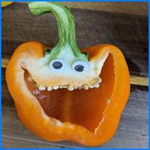 23 pimentões com olhos arregalados