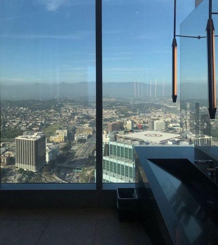 17 banheiros que dão a chance de admirar a paisagem 4