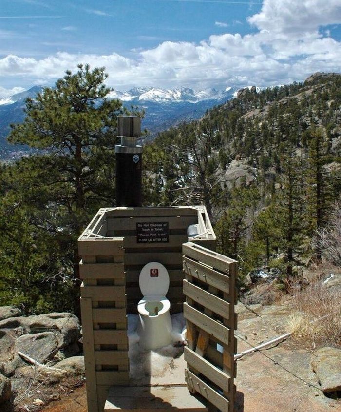 17 banheiros que dão a chance de admirar a paisagem 10