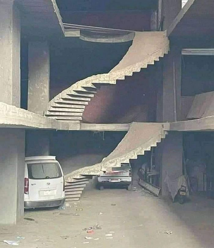 18 fotos que mostram o que acontece quando o faz-tudo acorda do lado errado da cama 1 18 fotos que mostram o que acontece quando o faz-tudo acorda do lado errado da cama 1