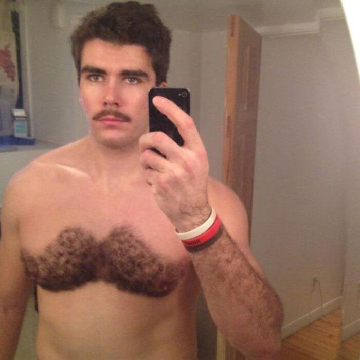 38 homens que pensaram que um bigode duplo era uma boa ideia 26