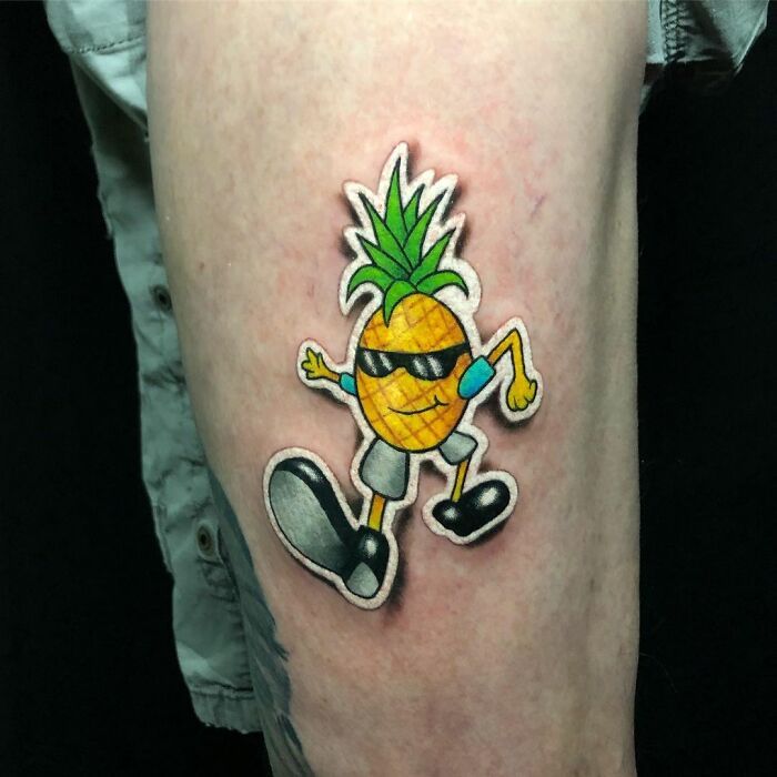 Tatuador cria tatuagens em adesivos que parecem reais (54 fotos) 26