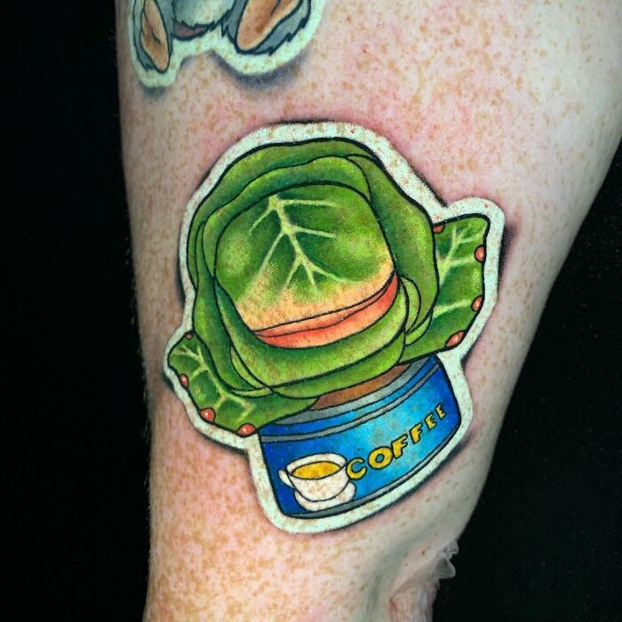 Tatuador cria tatuagens em adesivos que parecem reais (54 fotos) 41