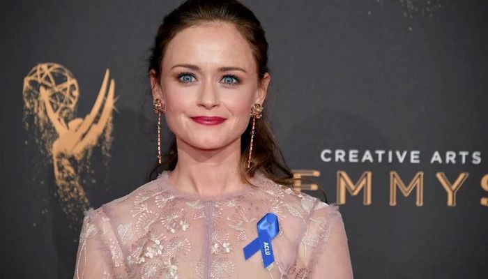 Veja como estão os atores do filme Quatro Amigas e Um Jeans Viajante 10