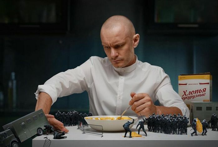 Este artista cria edições surreais e caprichosas (45 fotos) 14