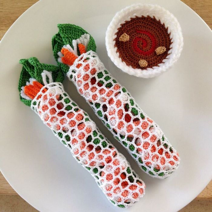 Artista cria comida de crochê com aparência deliciosa e você provavelmente vai querer comê-la (34 fotos) 34