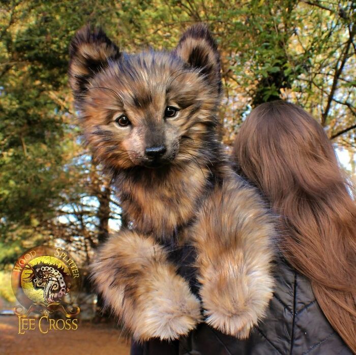Esta artista faz esculturas de animais em madeira e pele sintética (38 fotos) 27