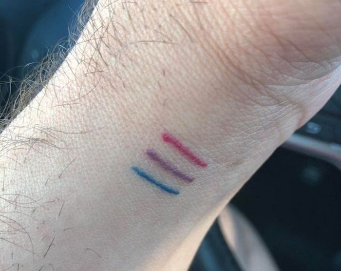 17 histórias engraçadas e emocionantes por trás de tatuagens 7