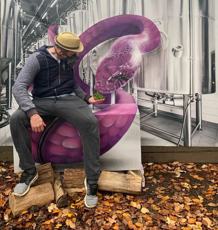 Artista de rua francês pinta graffiti de criaturas em 3D e não é para os fracos de coração (43 fotos) 25