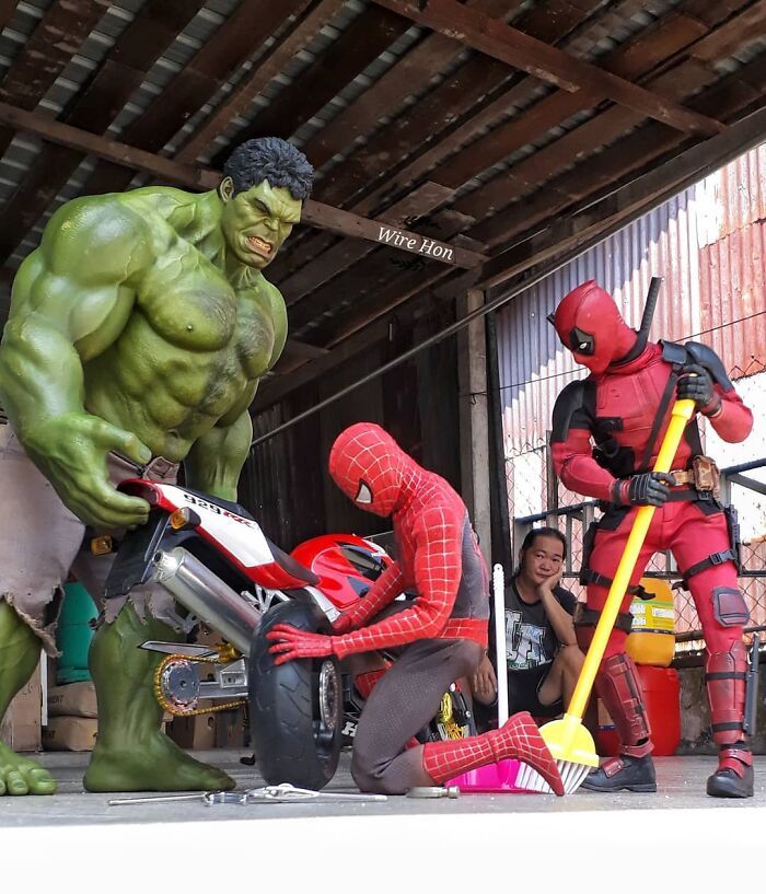 Este cara usa a perspectiva para criar cenas incríveis com bonecos de super-heróis (40 fotos) 3
