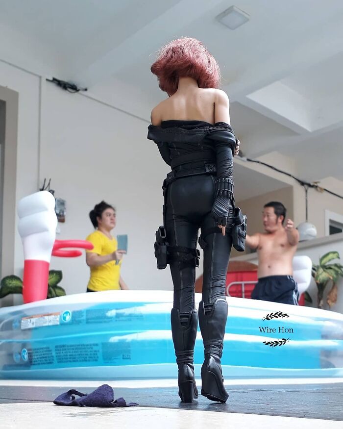 Este cara usa a perspectiva para criar cenas incríveis com bonecos de super-heróis (40 fotos) 21