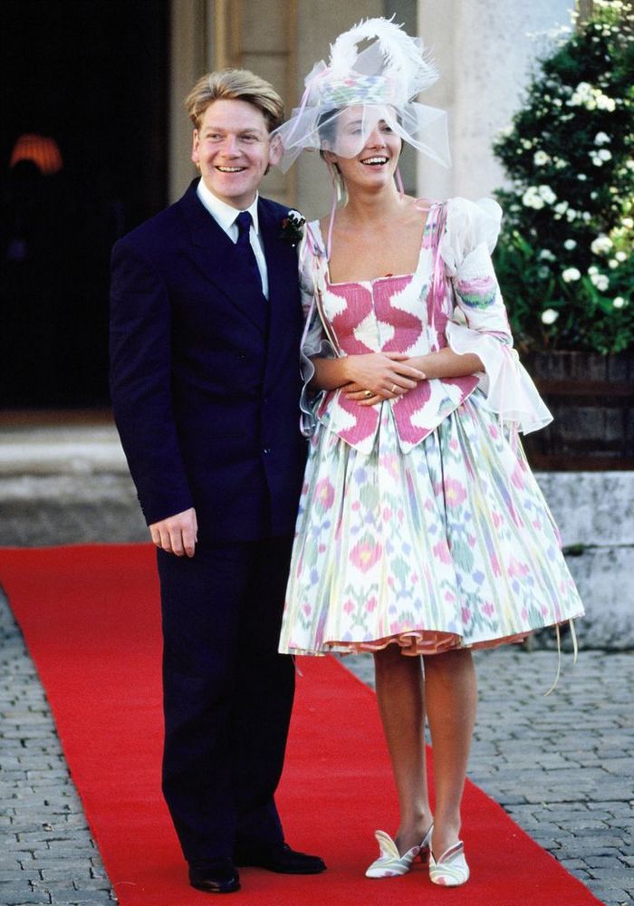 12 noivas que não quiseram saber dos tradicionais vestidos brancos 17