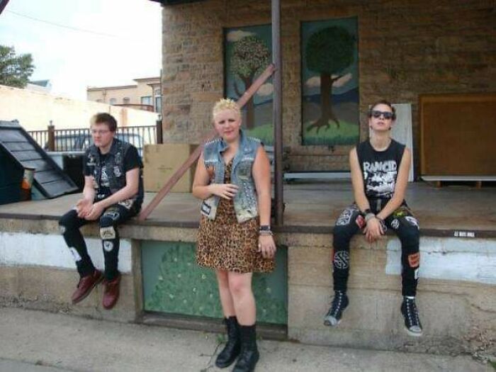 34 pessoas que passaram pela fase rebelde e que resolveram compartilhar essas fotos hilárias 27