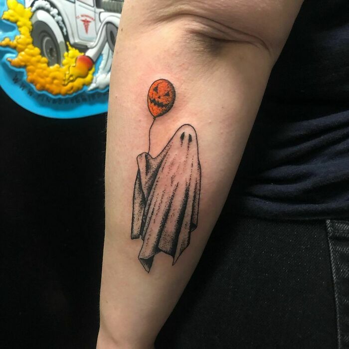 54 tatuagens inspiradas no Halloween de pessoas que fizeram seu amor pelo terror permanente 22