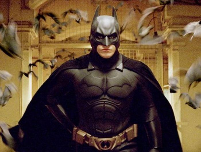 Tenta adivinhar qual é o filme do Batman pelo seu uniforme 13