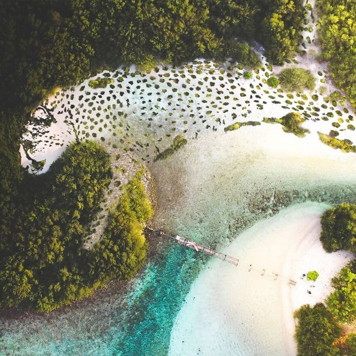 Artista digital desfaz a linha entre realidade e ficção em suas 45 manipulações surreais de fotos 43