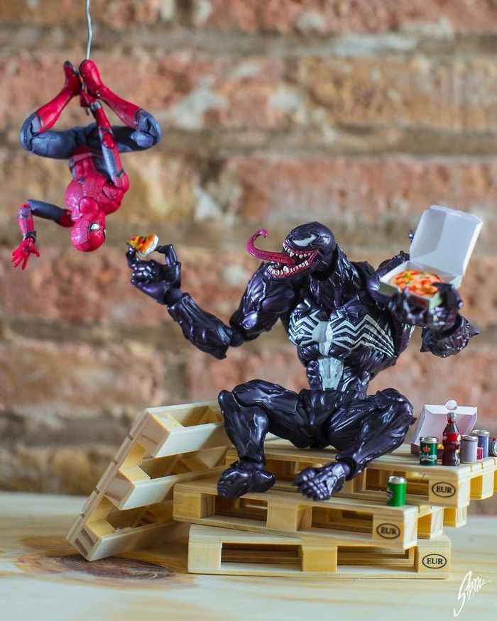 Eu tiro fotos de bonecos de ação de super-heróis e aqui estão 40 das minhas melhores 36