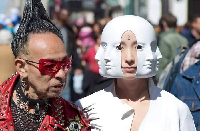 40 fotos engraçadas sem contexto que ficam mais estranhas quanto mais você olha para elas 15