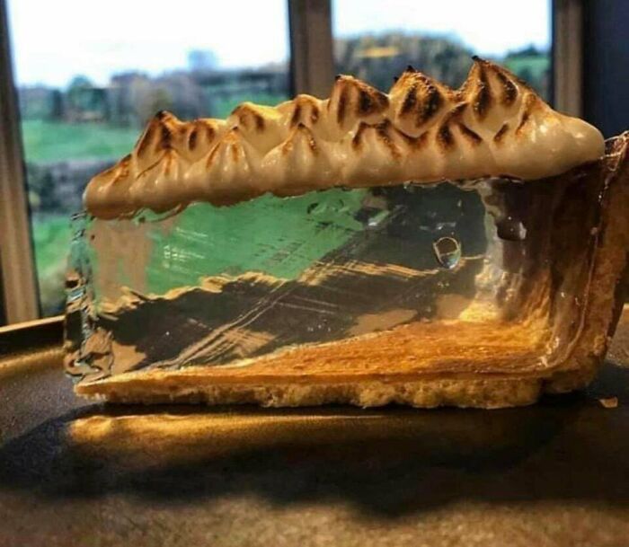 40 fotos engraçadas sem contexto que ficam mais estranhas quanto mais você olha para elas 22