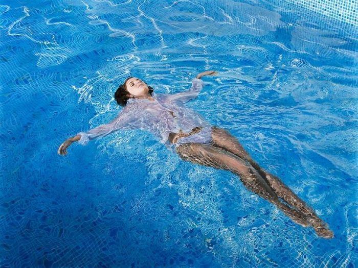 As pinturas deste artista parecem muito realista que acaba parecendo uma fotografia (32 fotos) 13