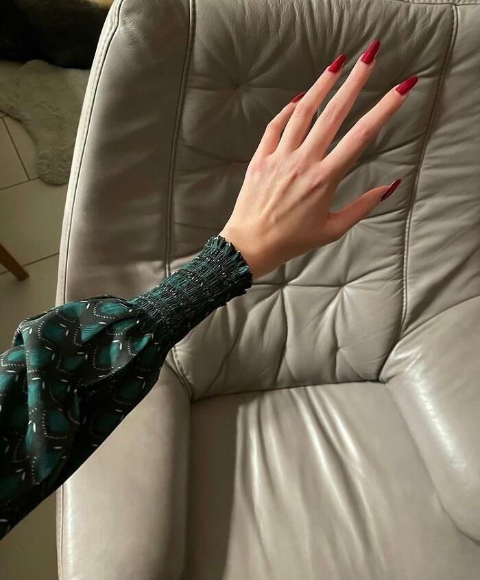 25 vezes que as pessoas notaram que influenciadores modificaram suas foto 24