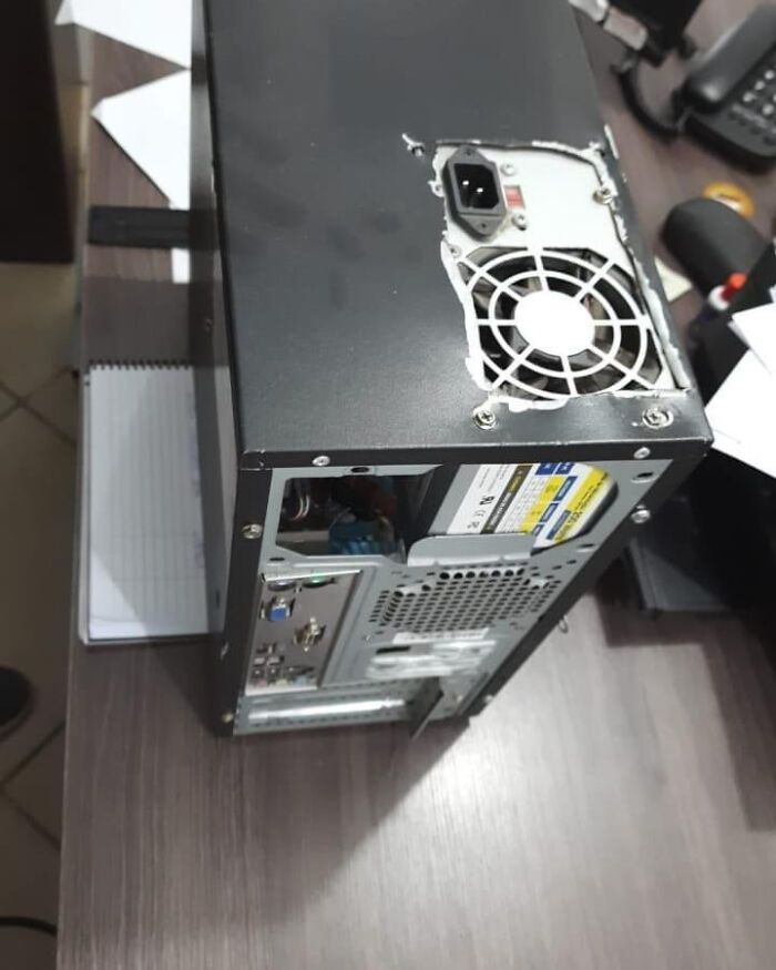 34 vezes que o suporte técnico teve que lidar com casos horríveis durante o trabalho 21