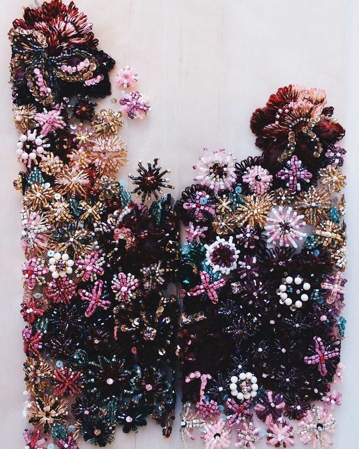 Costuro fios coloridos em tule para criar um efeito 3D na minha arte (38 fotos) 17