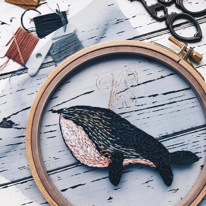 Costuro fios coloridos em tule para criar um efeito 3D na minha arte (38 fotos) 18