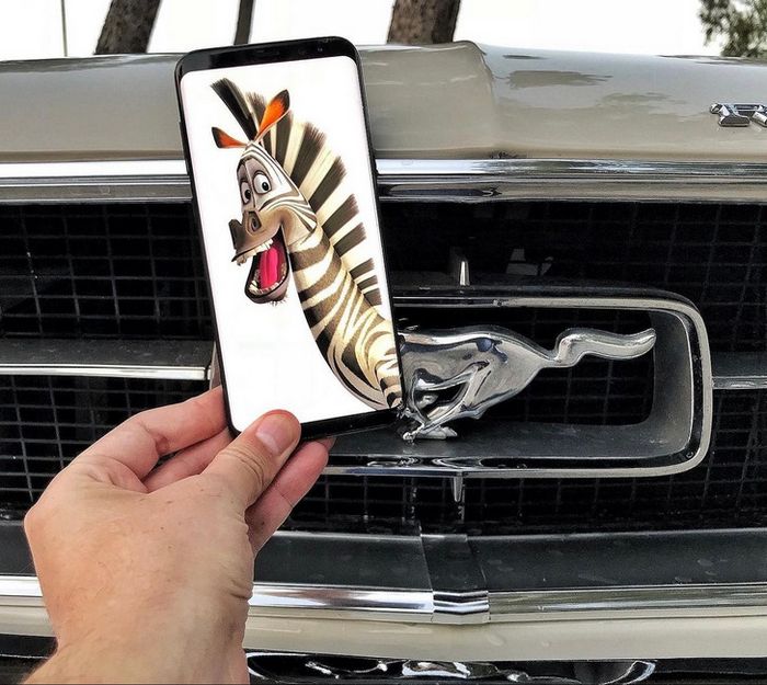 Este artista usa seu celular e sua imaginação para deixar a sua realidade mais divertida (29 fotos) 2