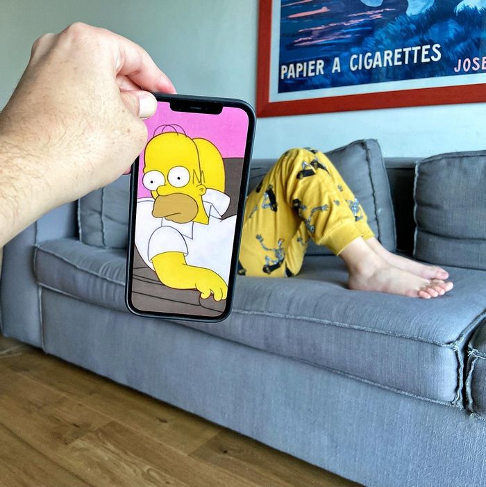 Este artista usa seu celular e sua imaginação para deixar a sua realidade mais divertida (29 fotos) 29