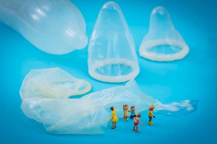 Eu uso objetos cotidianos para criar mini mundos peculiares (30 fotos) 3