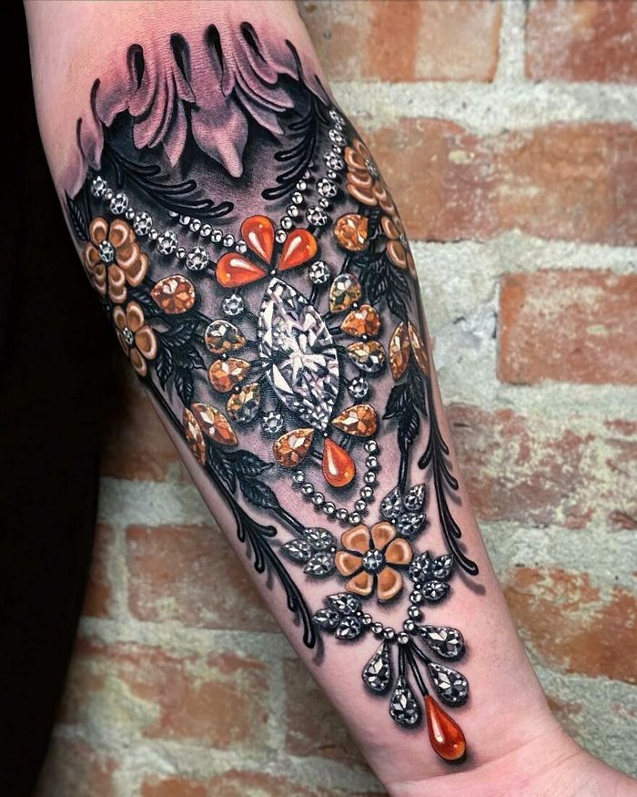 42 tatuagens de joias incrivelmente detalhadas feitas pelo mestra da tinta das celebridades 17