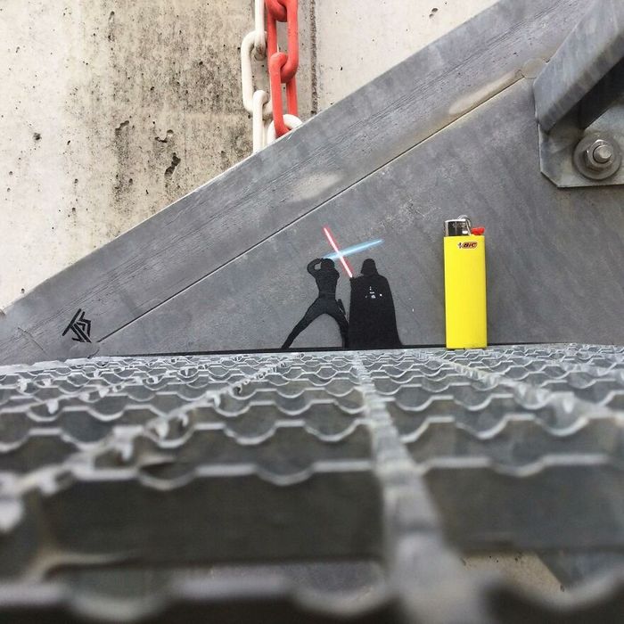 Artista torna as ruas divertidas ao criar grafites que interagem com o ambiente (46 fotos) 34