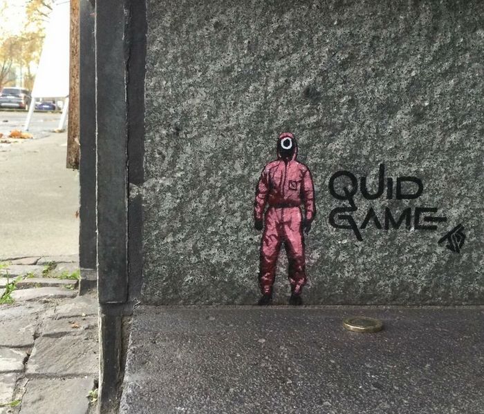 Artista torna as ruas divertidas ao criar grafites que interagem com o ambiente (46 fotos) 43