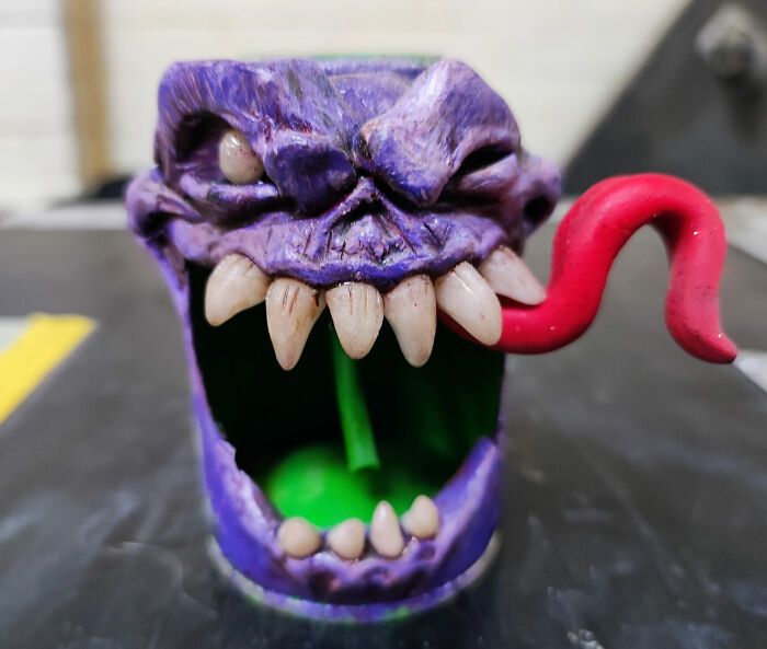 Artista transforma latas velhas em criaturas de fantasia (14 fotos) 7 Artista transforma latas velhas em criaturas de fantasia (14 fotos) 7