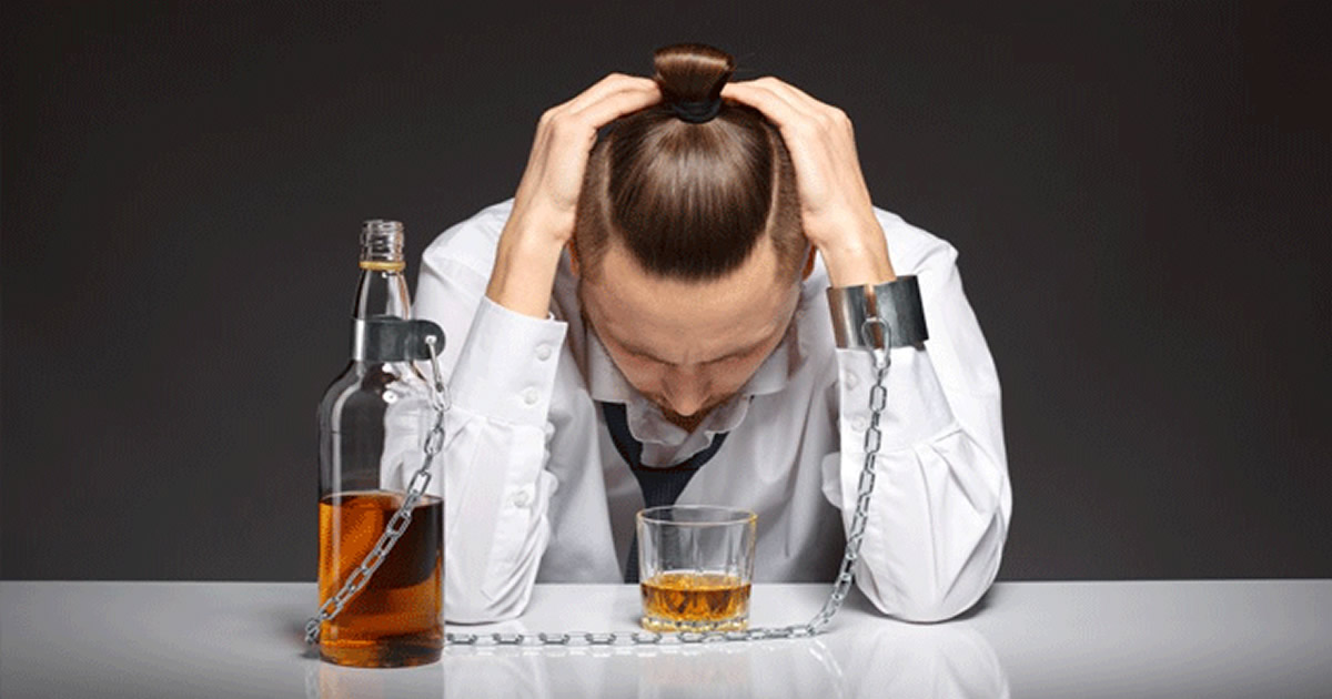 Qual o espírito que faz a pessoa beber?