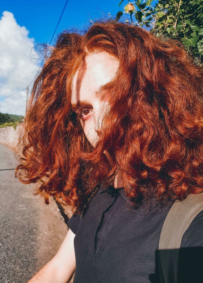 35 homens que deixaram o cabelo crescer e ficaram incríveis 16