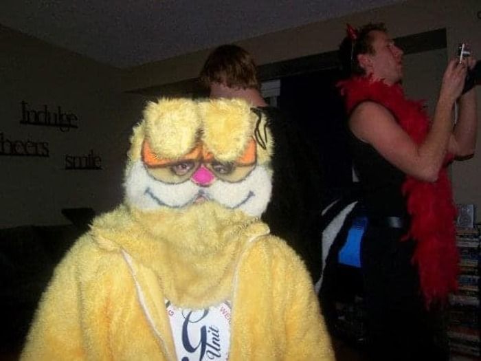 Humanos fazendo coisas humanas (45 Fotos) 19