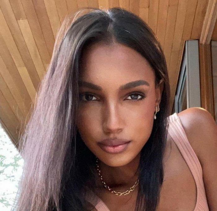 15 mulheres com os rostos mais bonitos do ano de 2021 7