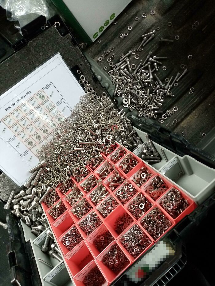 27 pessoas que estão tendo um dia ruim no trabalho 11