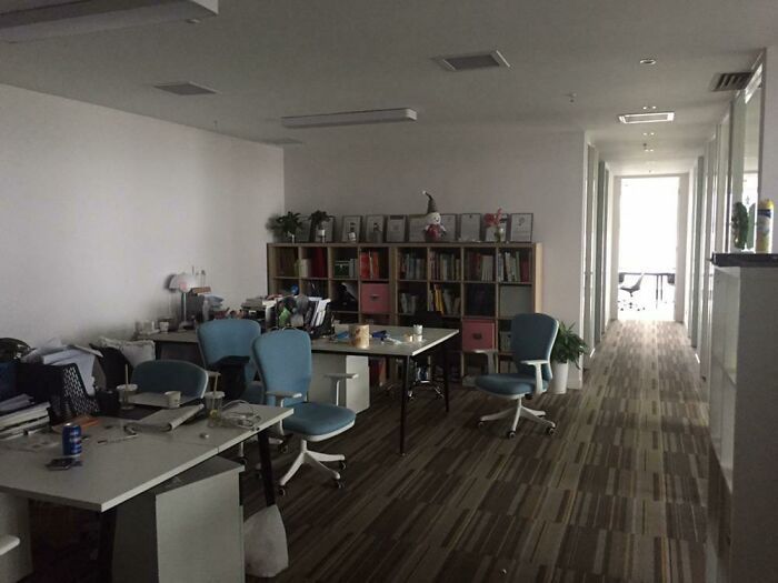 27 pessoas que estão tendo um dia ruim no trabalho 27