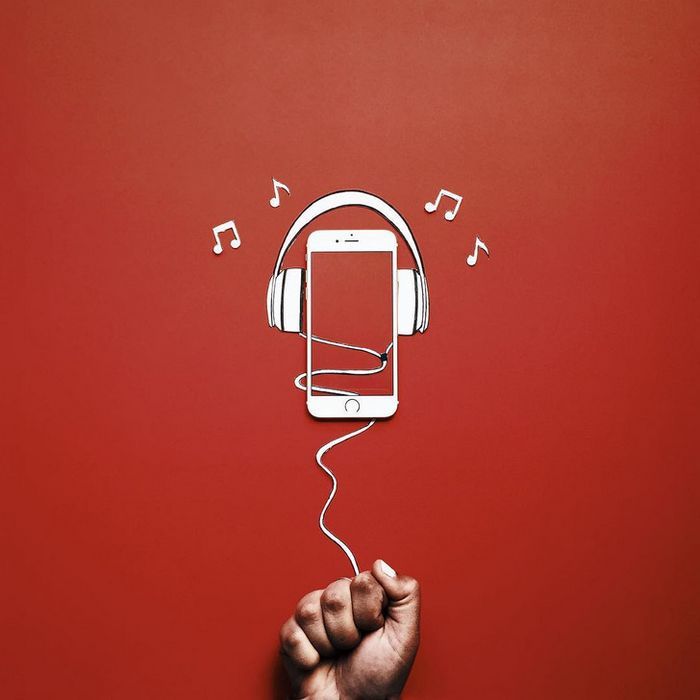 Um artista cria pequenos mundos imaginários com seu iPhone (25 fotos) 5