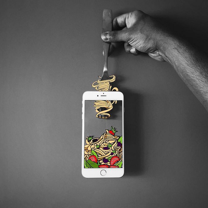 Um artista cria pequenos mundos imaginários com seu iPhone (25 fotos) 7