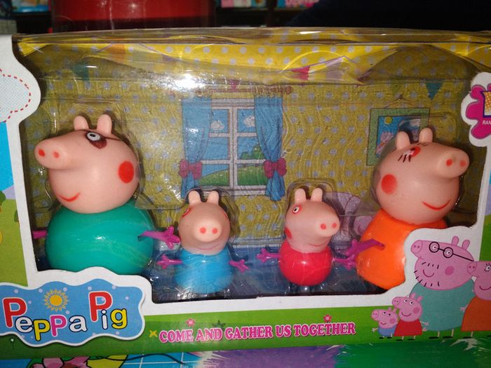 18 brinquedos que são estranhos, se você por eles no fundo do armário ninguém vai lembrar deles 17