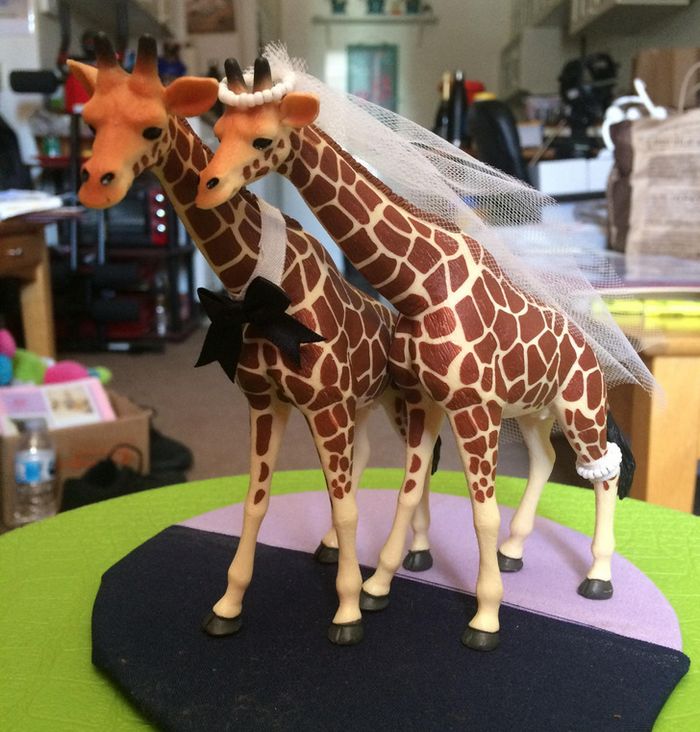 21 ideias criativas para o topo do bolo de casamento 1