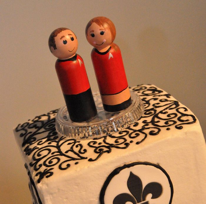 21 ideias criativas para o topo do bolo de casamento 4